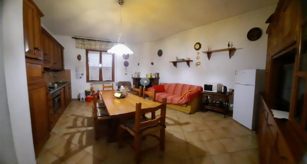 Casa Ferdani Lunigiana Villa Terrarossa  Bagian luar foto